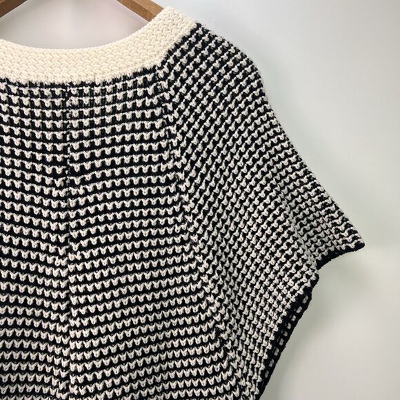 Mechant Black White Chunky Knit Sweater Tunic Armholes Pockets Drawstring OSFM - Picture 10 of 10